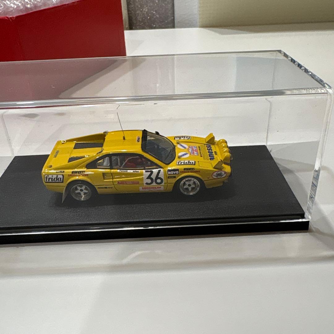 Ferrari 308 GTB イエロー 1/43