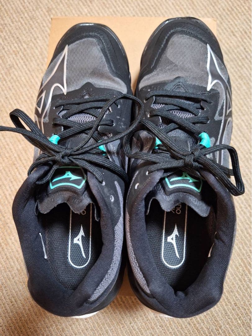 ミズノ（MIZUNO）バレーボールシューズ