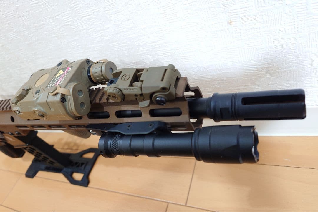 東京マルイ 次世代 M4 電子トリガー TITAN サマコバ