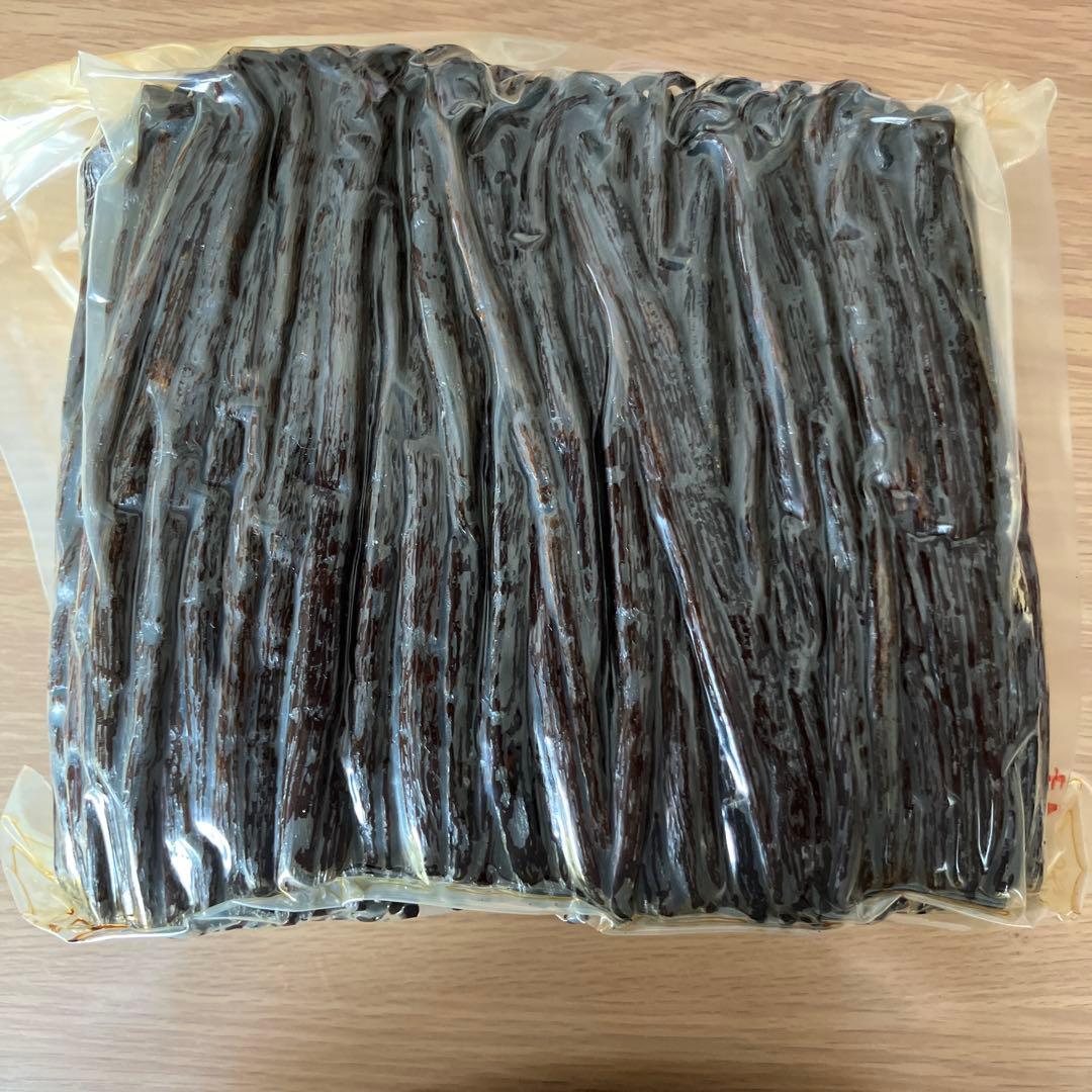 バニラビーンズ 真空パック2500グラム