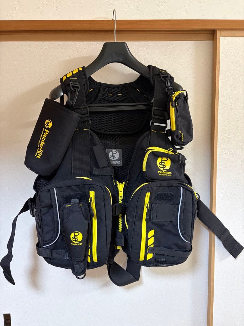 パズデザイン コンプリート4 フローティングベスト 比較的綺麗