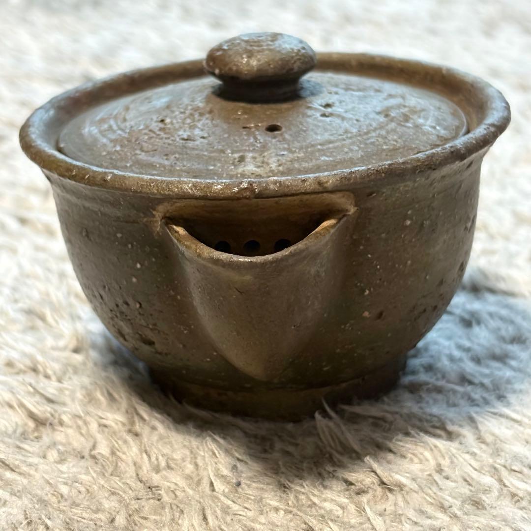 東*堂様 備前 松田華山造 宝瓶 共箱