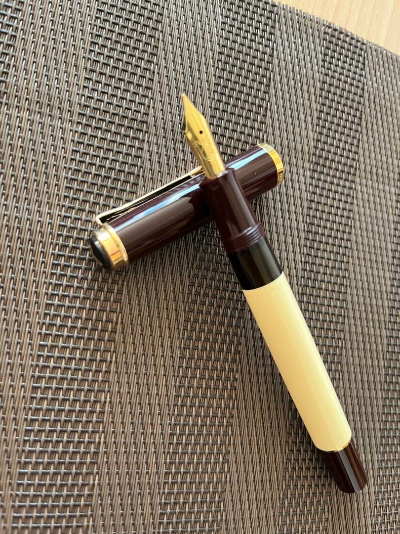 ペリカン　カフェクリーム　m200 EF