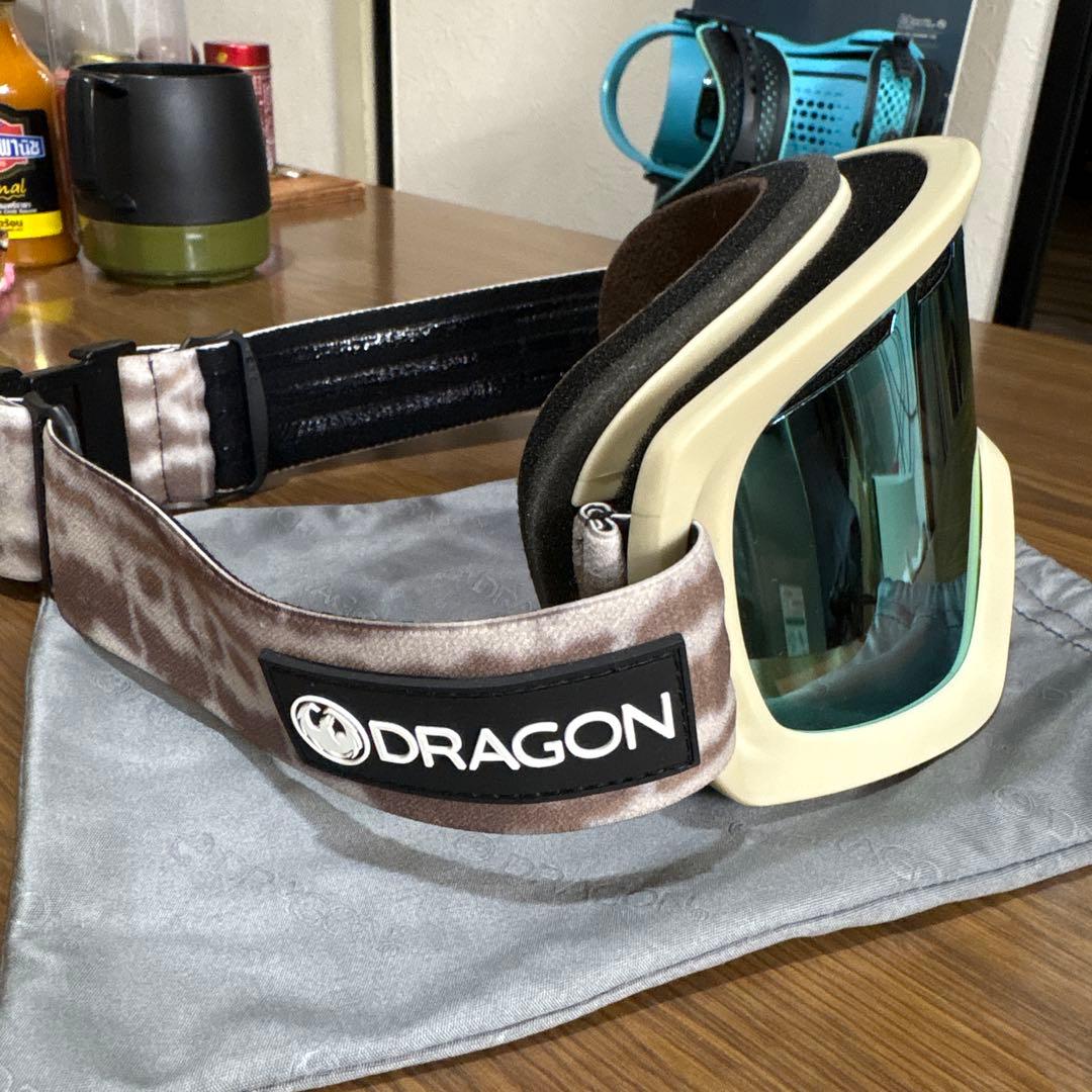 DRAGON D1 未使用品