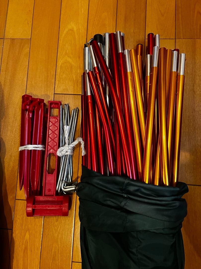 Coleman 激レア3ポールスパイダーリミテッド スクリーンタープ