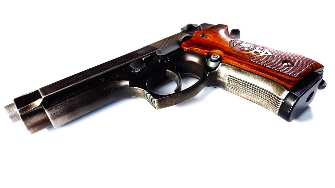 WA ベレッタM92FS ダメージ塗装仕