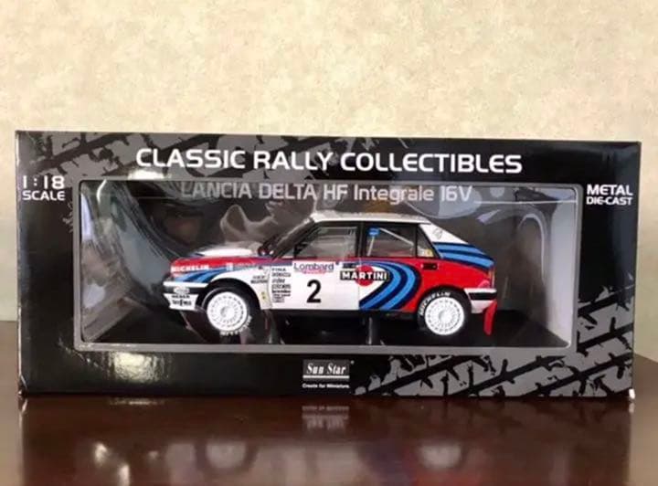 価格変更1/18 サンスター ランチアHFインテグラーレ16V1991WRC優勝