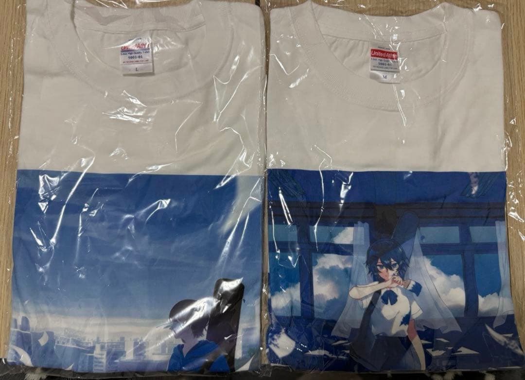 青い子 Tシャツ アクリルスタンド 直筆サイン入り色紙(1枚目は色紙裏面)