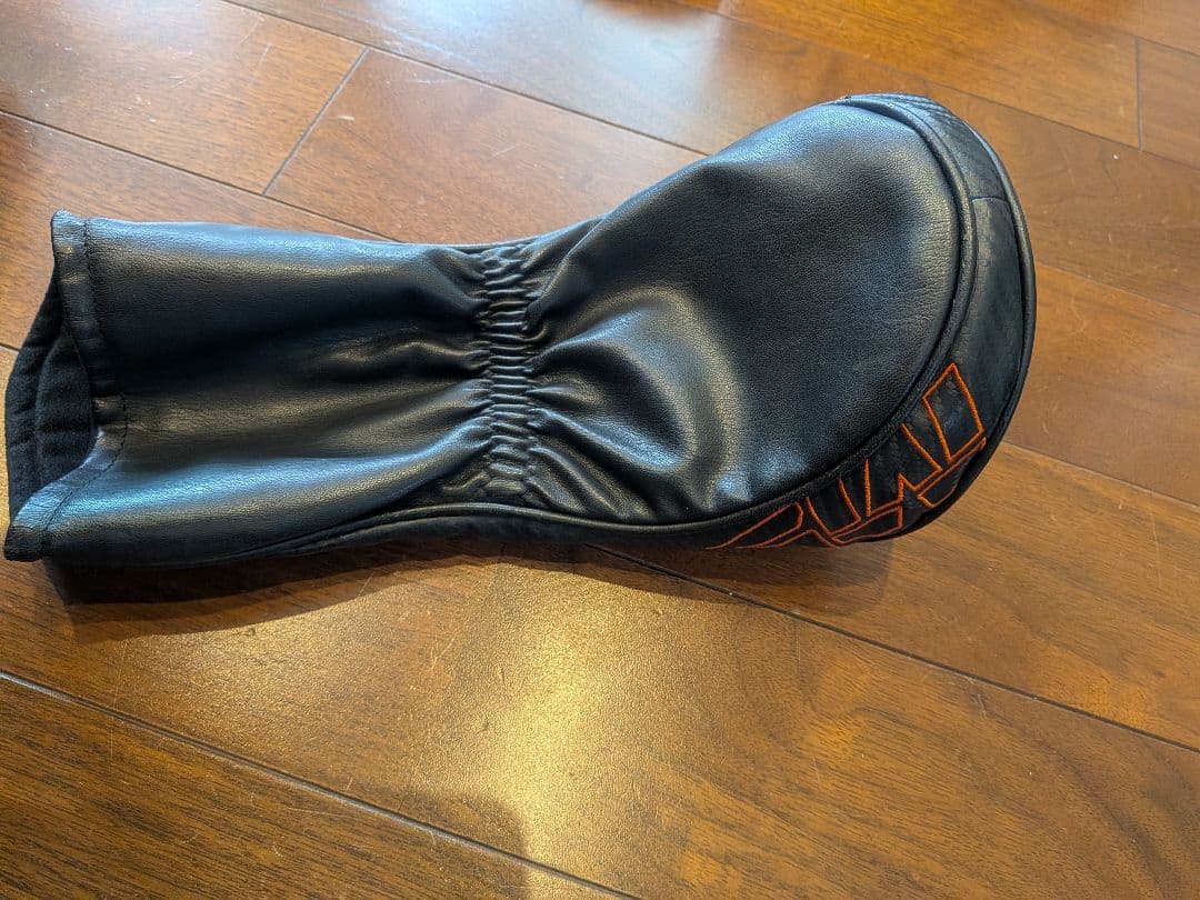 テーラーメイド M5 ドライバー ヘッドのみカバー付き