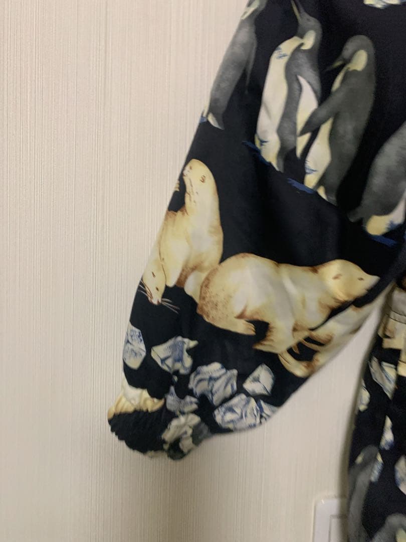 ケンショウアベ 中綿ジャケット　ペンギン　氷柄　レディースフード付きスキーウェア