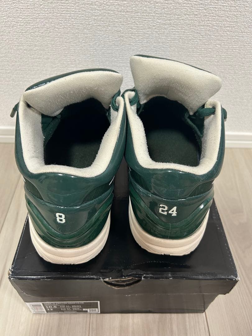 UNDEFEATED × Nike Kobe 4 Protro