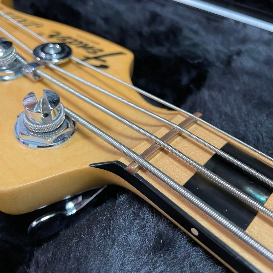 ベース Fender American Deluxe Jazz Bass 2014