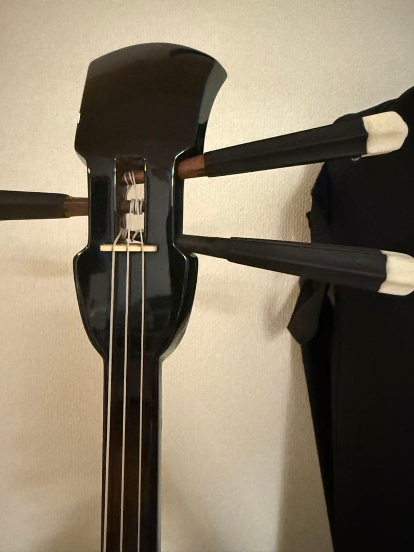 ま*✳様 三線（蛇皮／沖縄購入品）ケース付き　さんしん