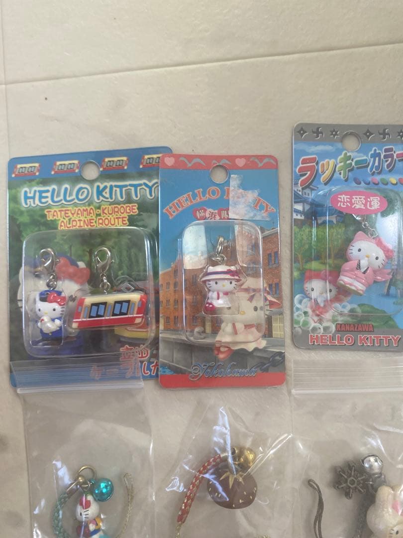 ハローキティ ストラップ セット ご当地　コラボ80点まとめ売り