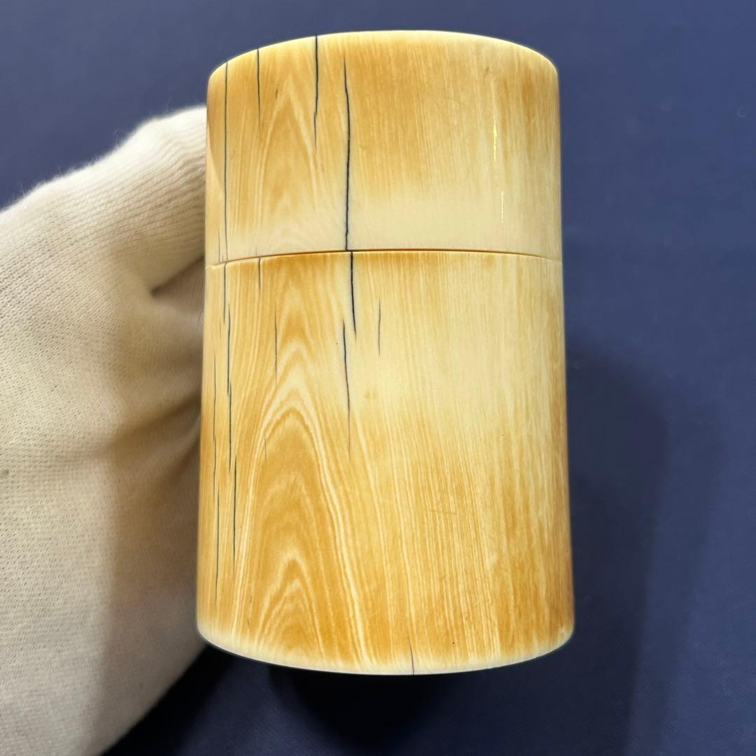 象牙風 ハンコ置き 印鑑置 総重量331.2g 縦約82.4㎜ 横約60-66㎜