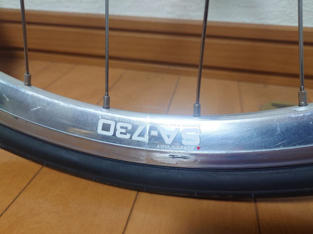 ピストバイク ホイール デュラエースハブ アラヤリム