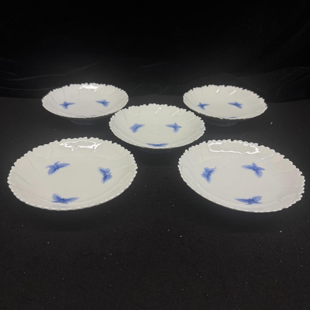 古平戸焼 染付 牡丹花形蝶文皿5客 時代箱付 江戸後期 平戸御用窯 古伊万里