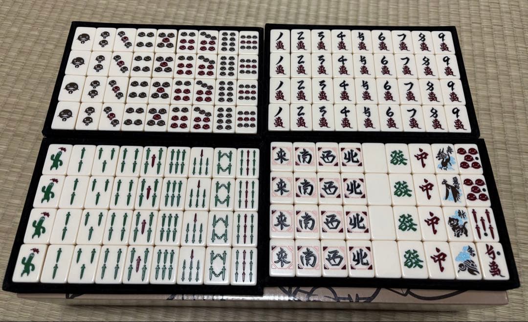 FINAL FANTASY XIV ドマ式麻雀牌セットと手打ち麻雀マット