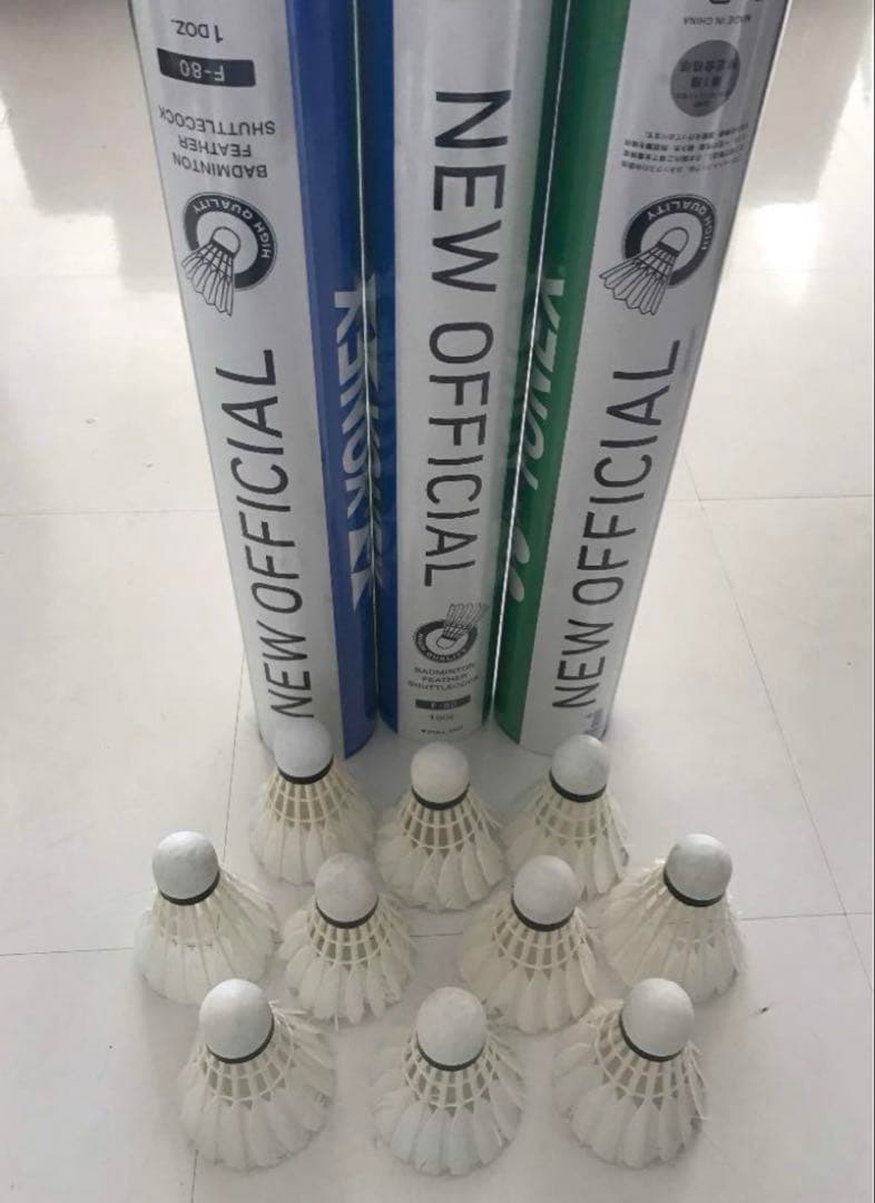 バドミントン シャトル120個 ニューオフィシャル 他 美品有練習ノック基礎手芸