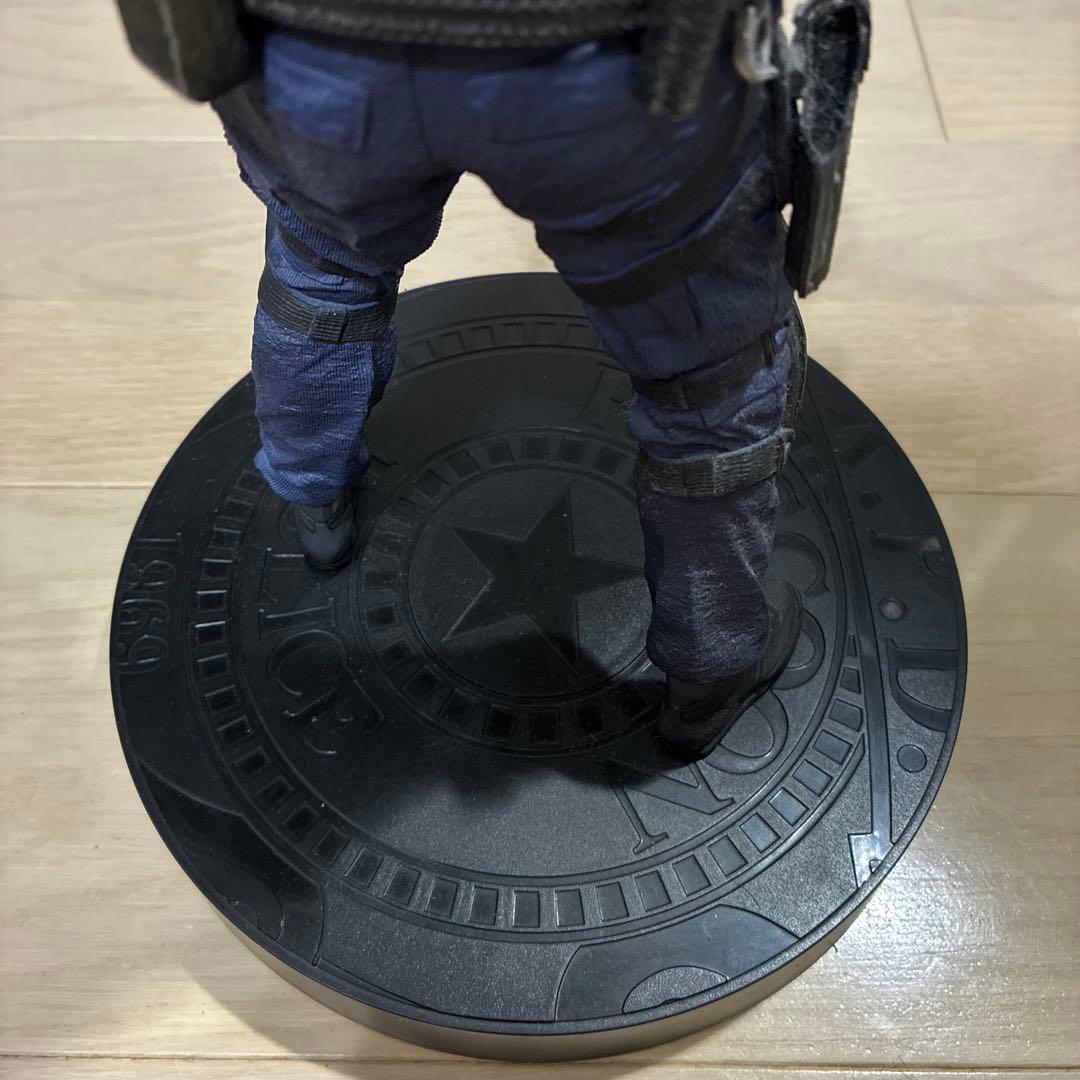 バイオハザードRE2 コレクターズ エディション レオン・S・ケネディ箱無し