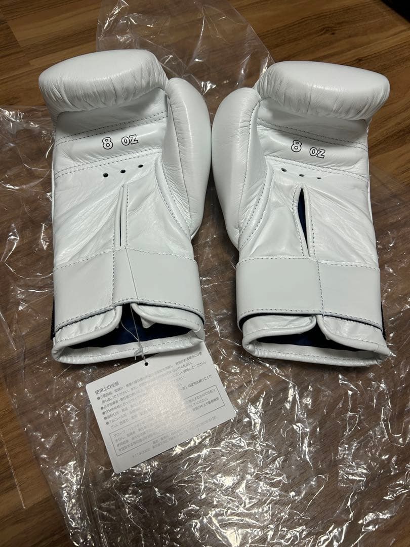 ウイニンググローブ(8oz)マジックテープ式 新品、未使用