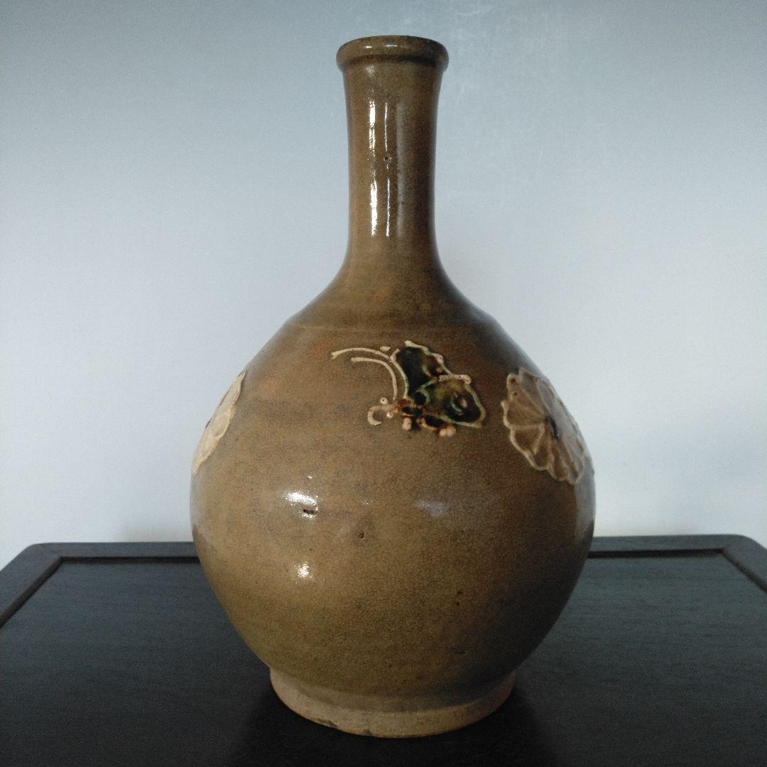 NO632 相馬焼　徳利　イッチン　蝶と花模様　古相馬