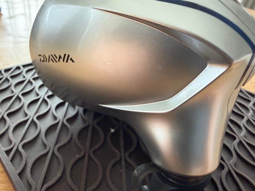 5時間使用の超美品　SEABORG 300MJ-Ｌ　電動リール シルバー/ブルー