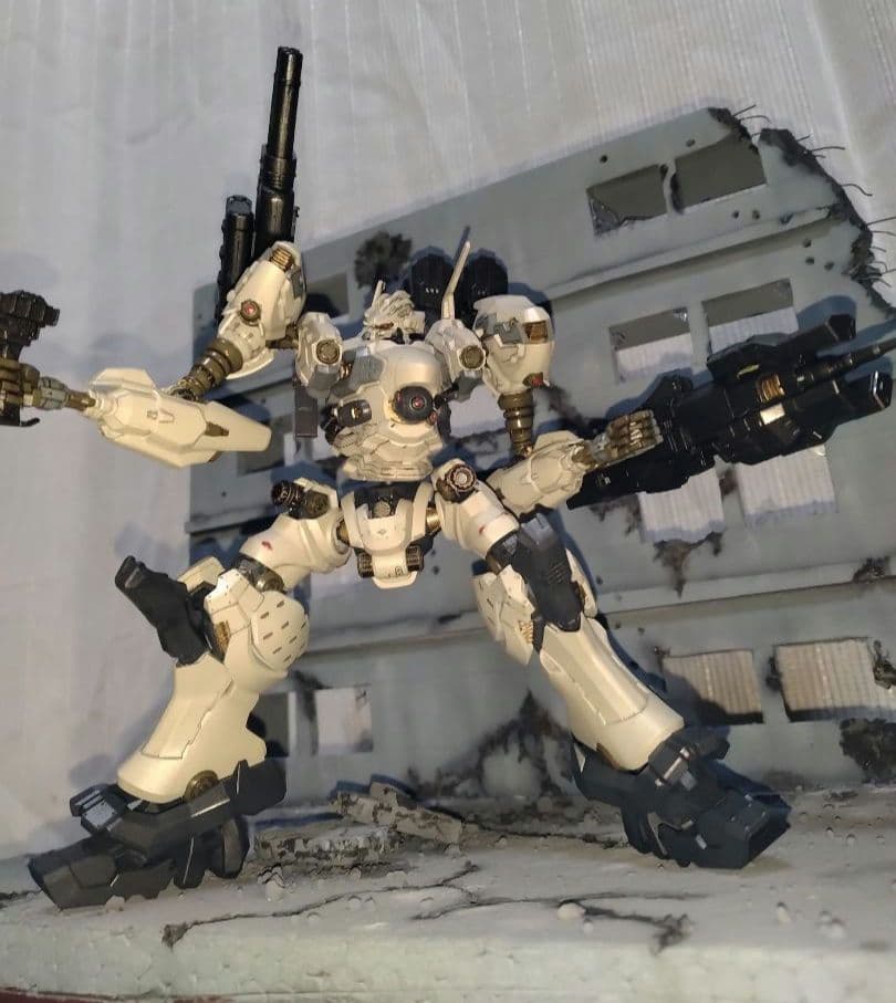 30MM ARMORED CORE Ⅵ ナイトフォール組み立て塗装済み完成品