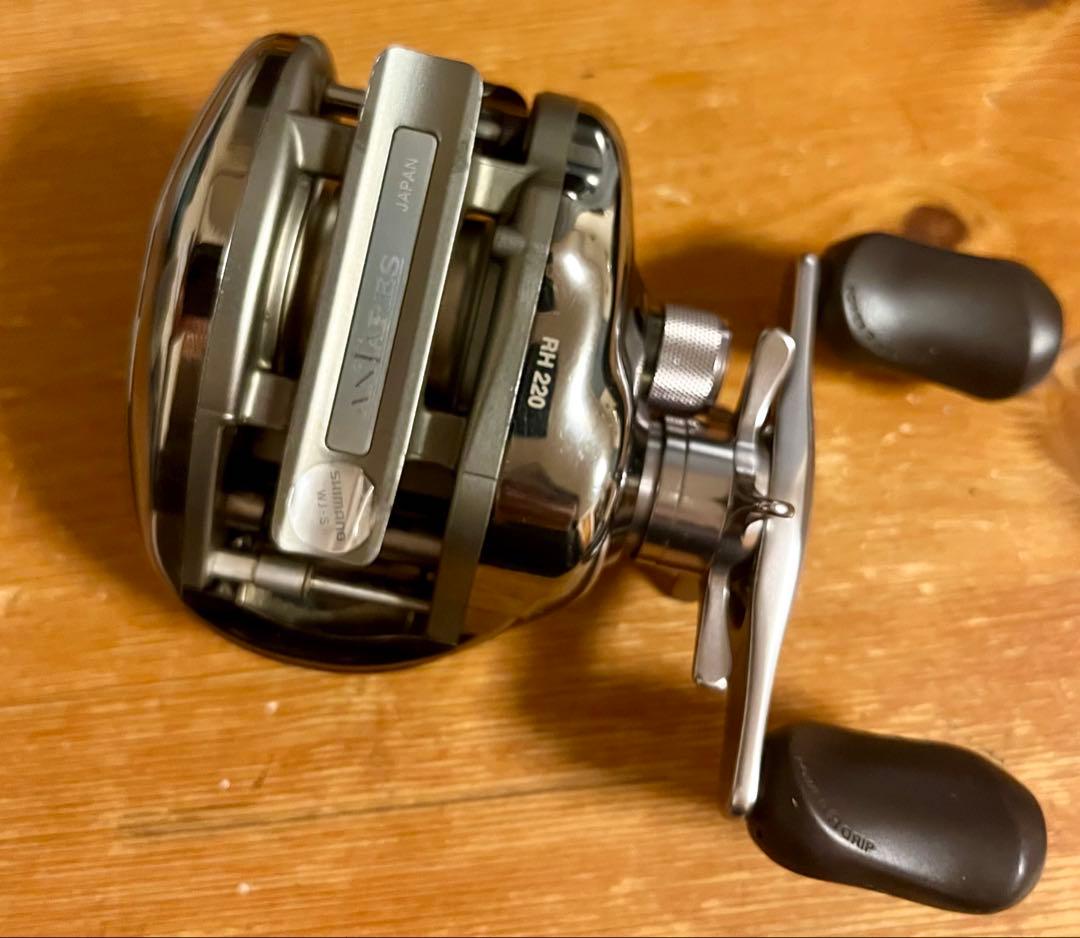 美品！　シマノの名機　99スコーピオン　アンタレス　ベイトキャストリール