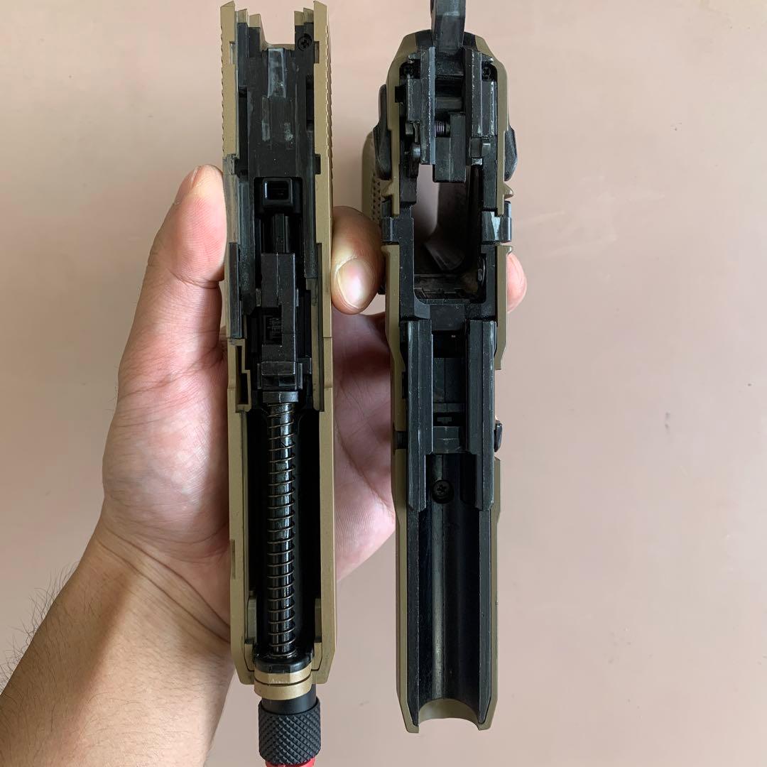 東京マルイ　FNX-45 Tactical 予備マガジン2つ付