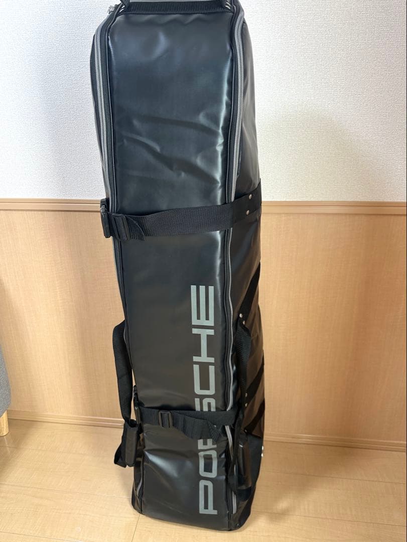 【新品未使用】*値下*ポルシェ ゴルフ トラベルバッグ 正規店購入