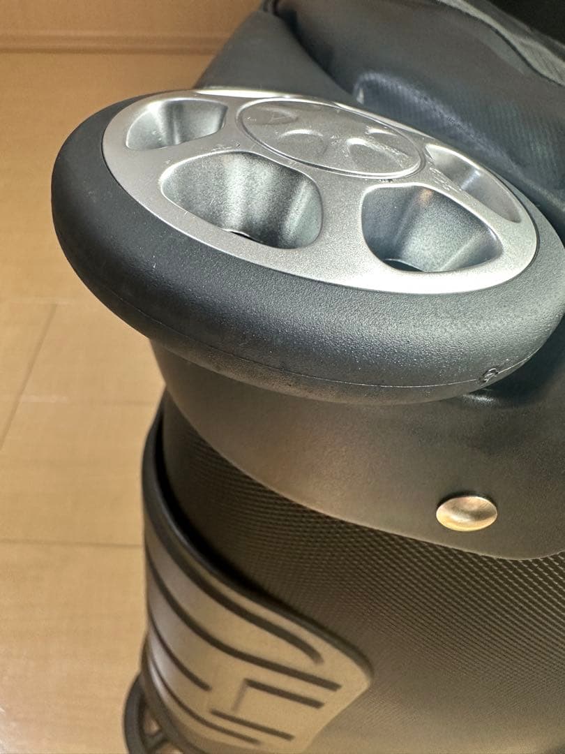 【新品未使用】*値下*ポルシェ ゴルフ トラベルバッグ 正規店購入