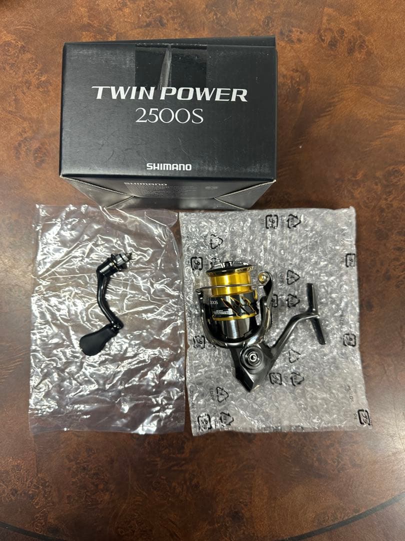 【実釣未使用】シマノ 20 ツインパワー 2500S