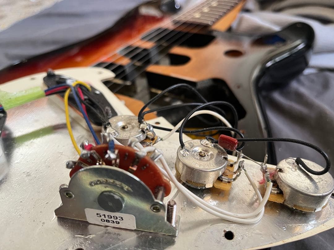 fender American Standard ストラト 純正ハードケース付き