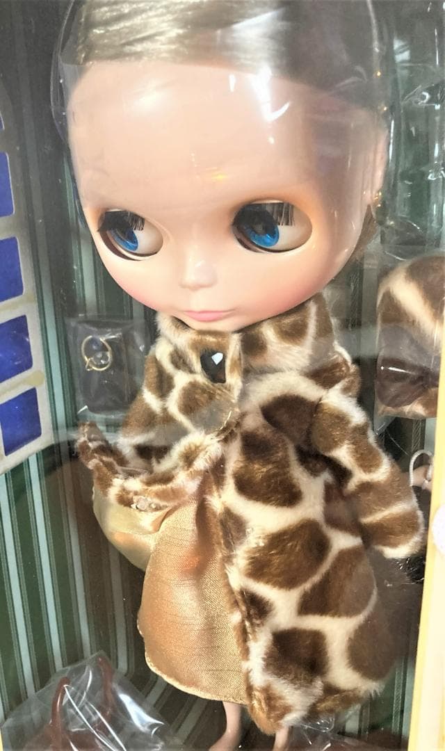 新品・未使用！Blytheshop限定　ネオブライス　カプチーノチャット♪