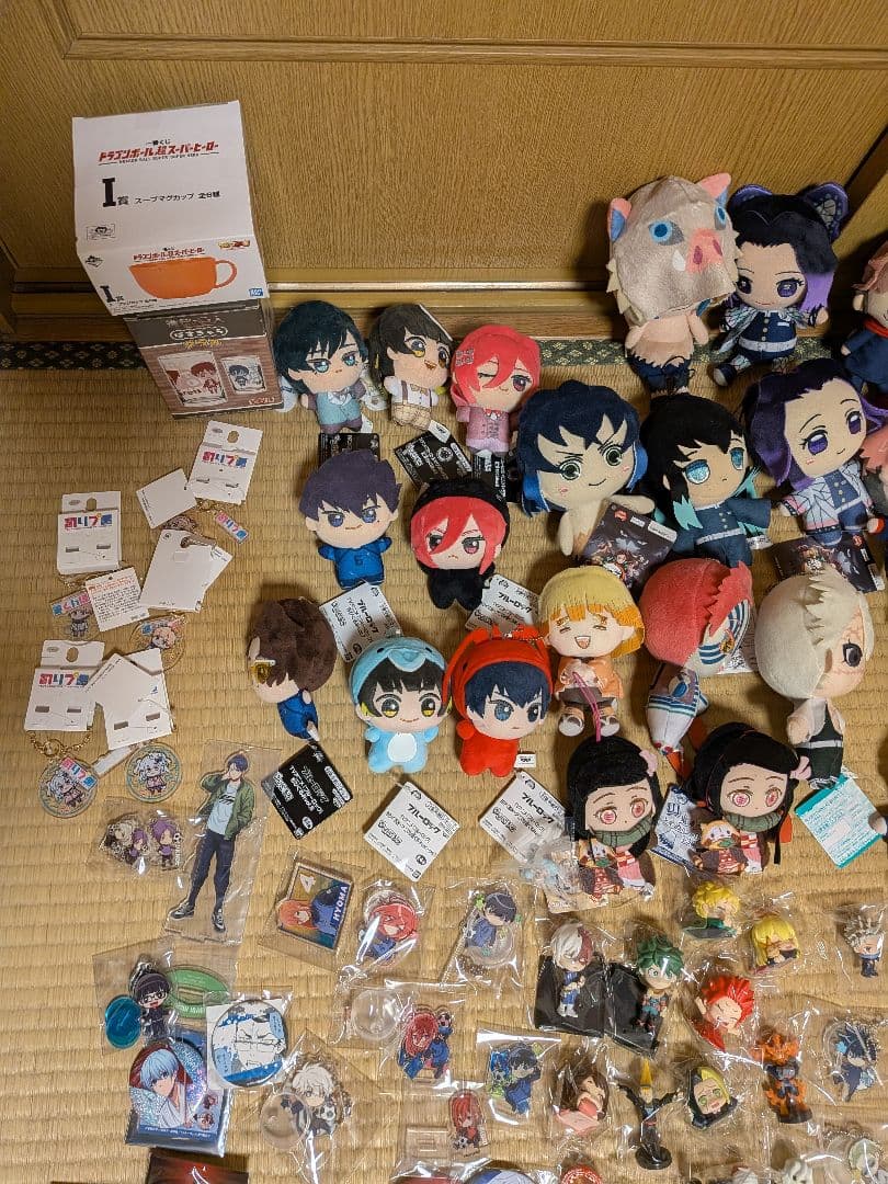 ジャンプ　鬼滅の刃　呪術廻戦　チェンソーマン　ブルーロック　ジョジョ　約207個