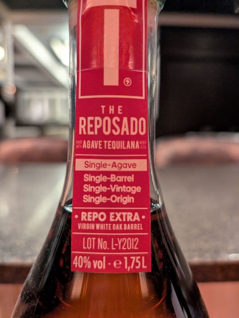 ポルフィディオ　レポサド　テキーラ　 1.75L