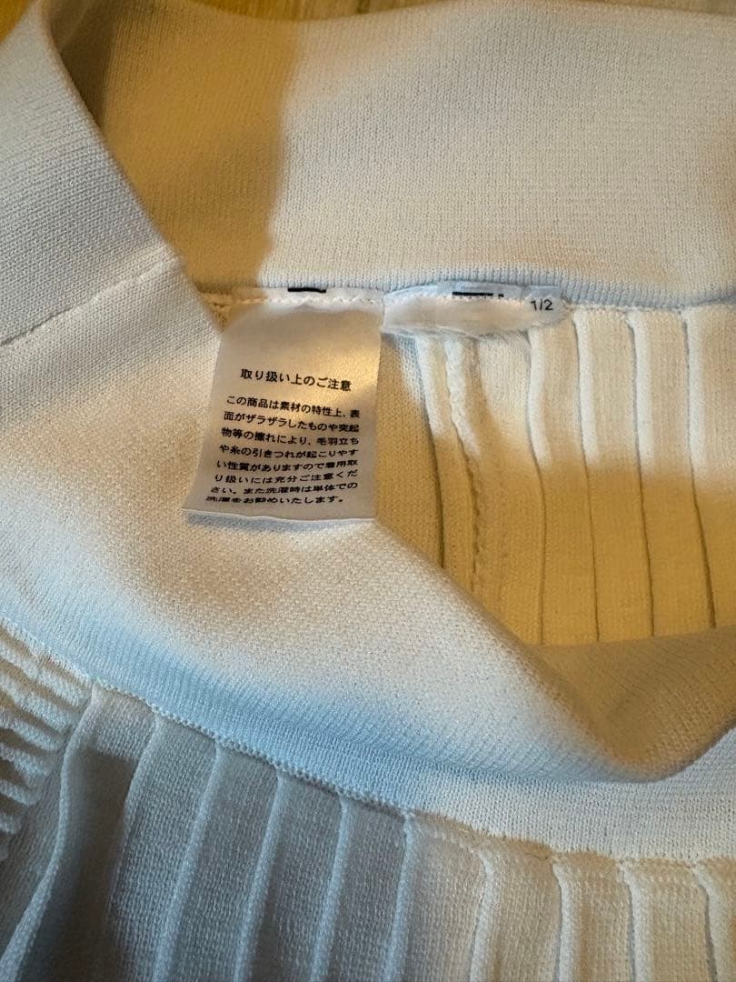 adidas ホワイトジャケットとスカートセット