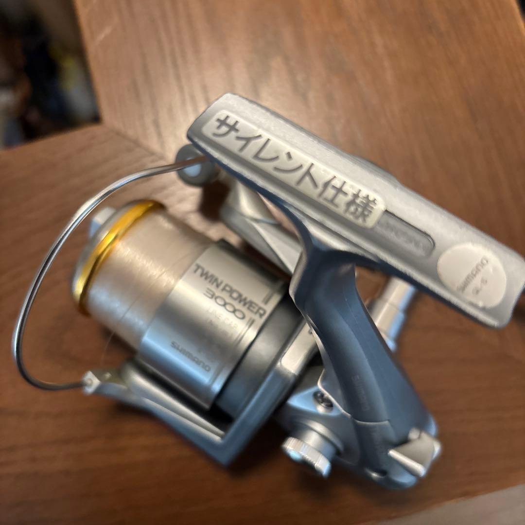 SHIMANO TWIN POWER 3000 スピニングリール