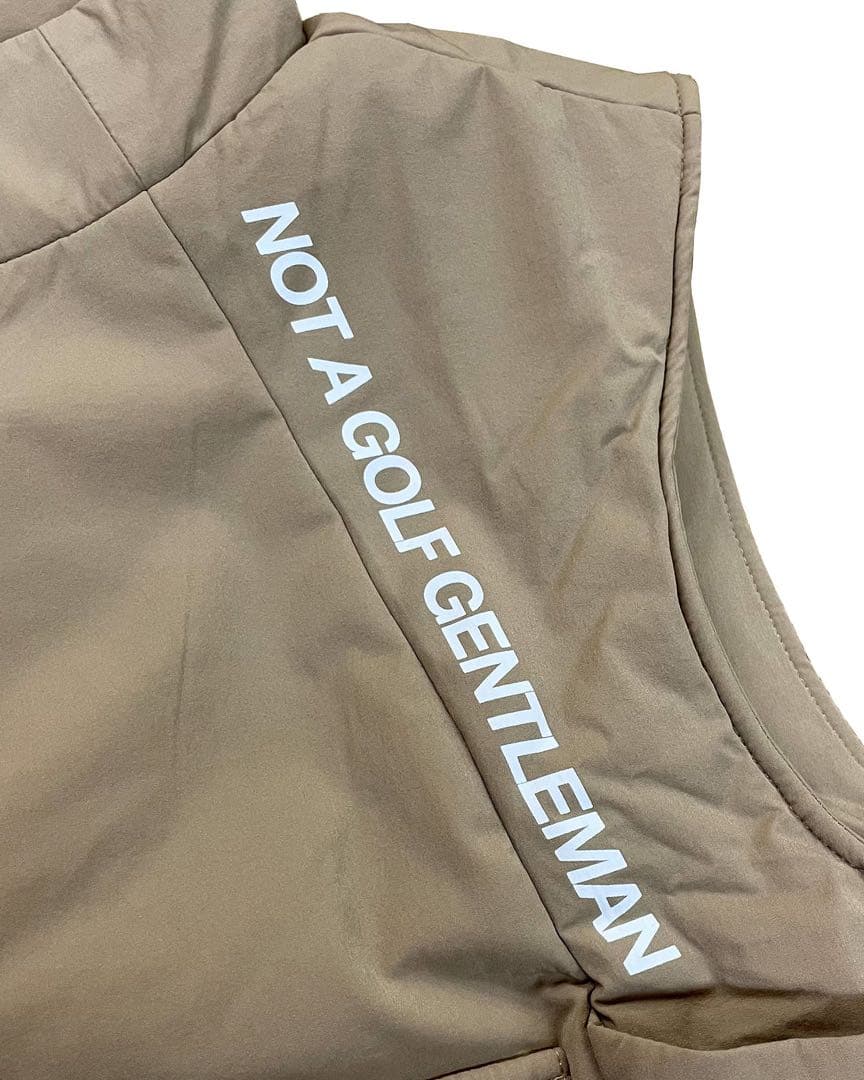 キャプテンズヘルムゴルフ　ダウンベスト