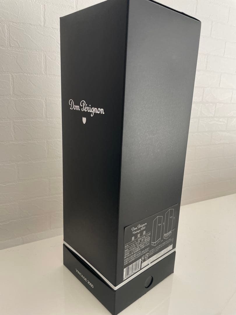 Dom Pérignon Vintage 2000 専用ボックス付き