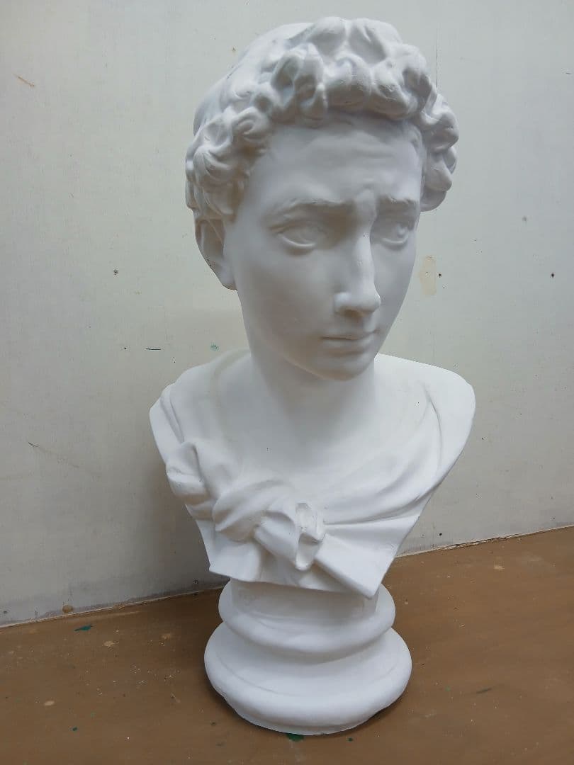 よし。ジョルジョ首像