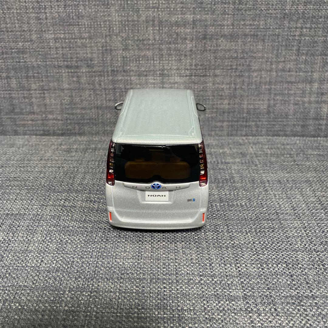 ノア　ミニカー　80