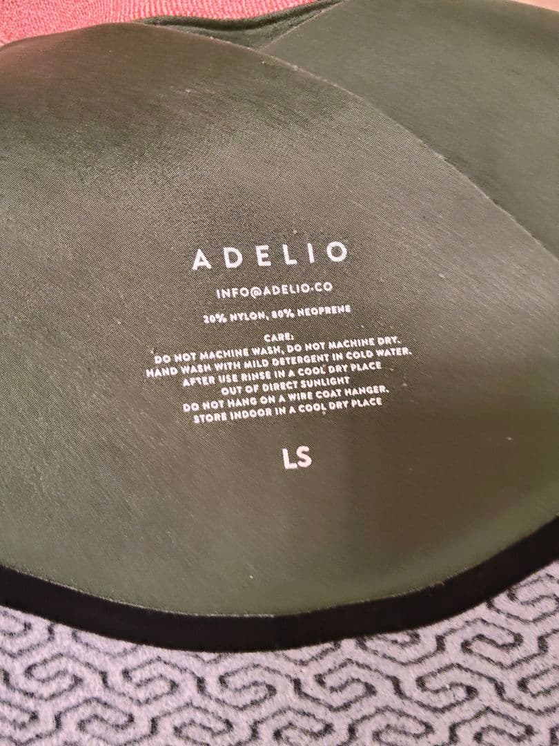 ADELIO 5/4 DELUXE HOODED セミドライ