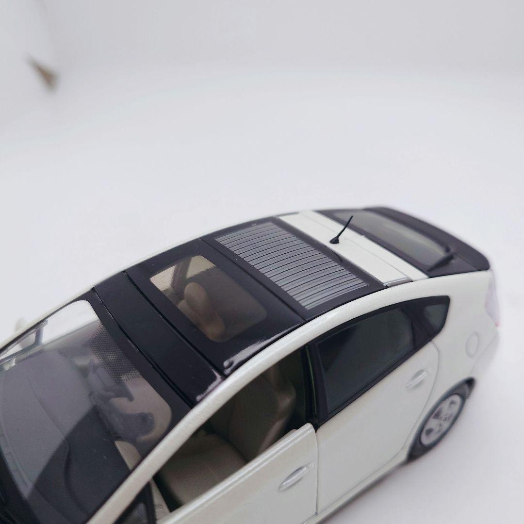 トヨタ プリウス 30系 前期 3代目 白 カラーサンプル ミニカー 非売品