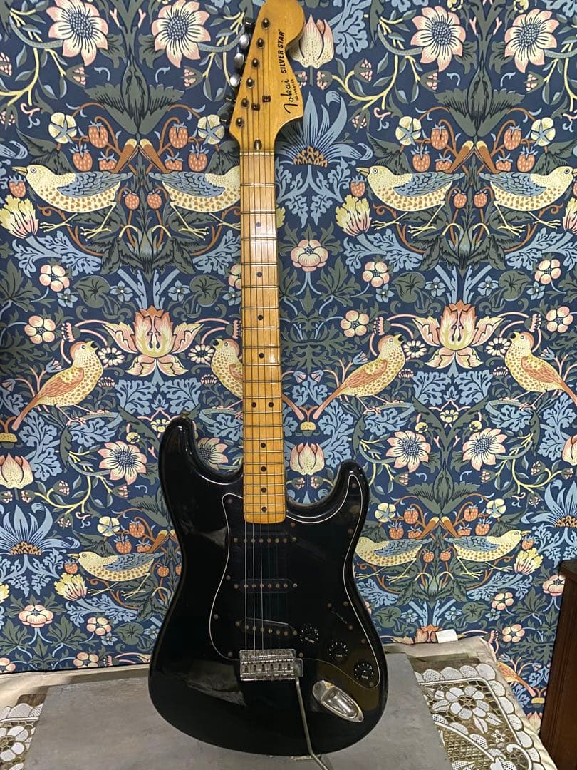 Edna＊エレキギター トーカイ シルバースター ビンテージ