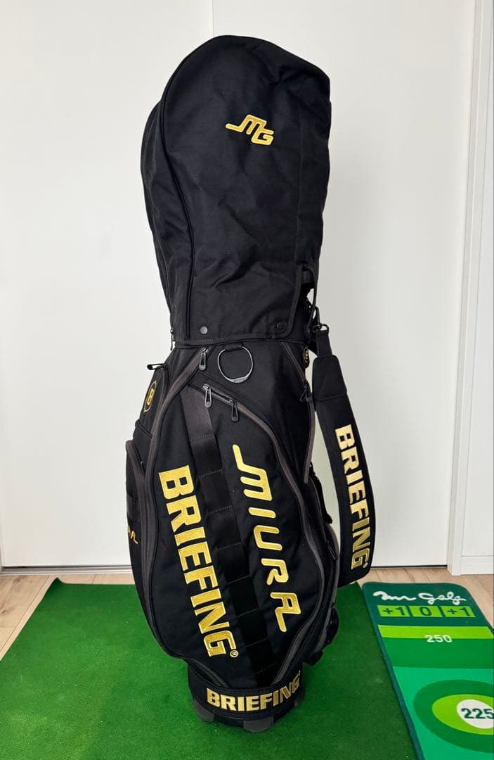 M*様 限定⭐︎三浦技研BRIEFING ゴルフキャディバッグ ブラック/ゴール