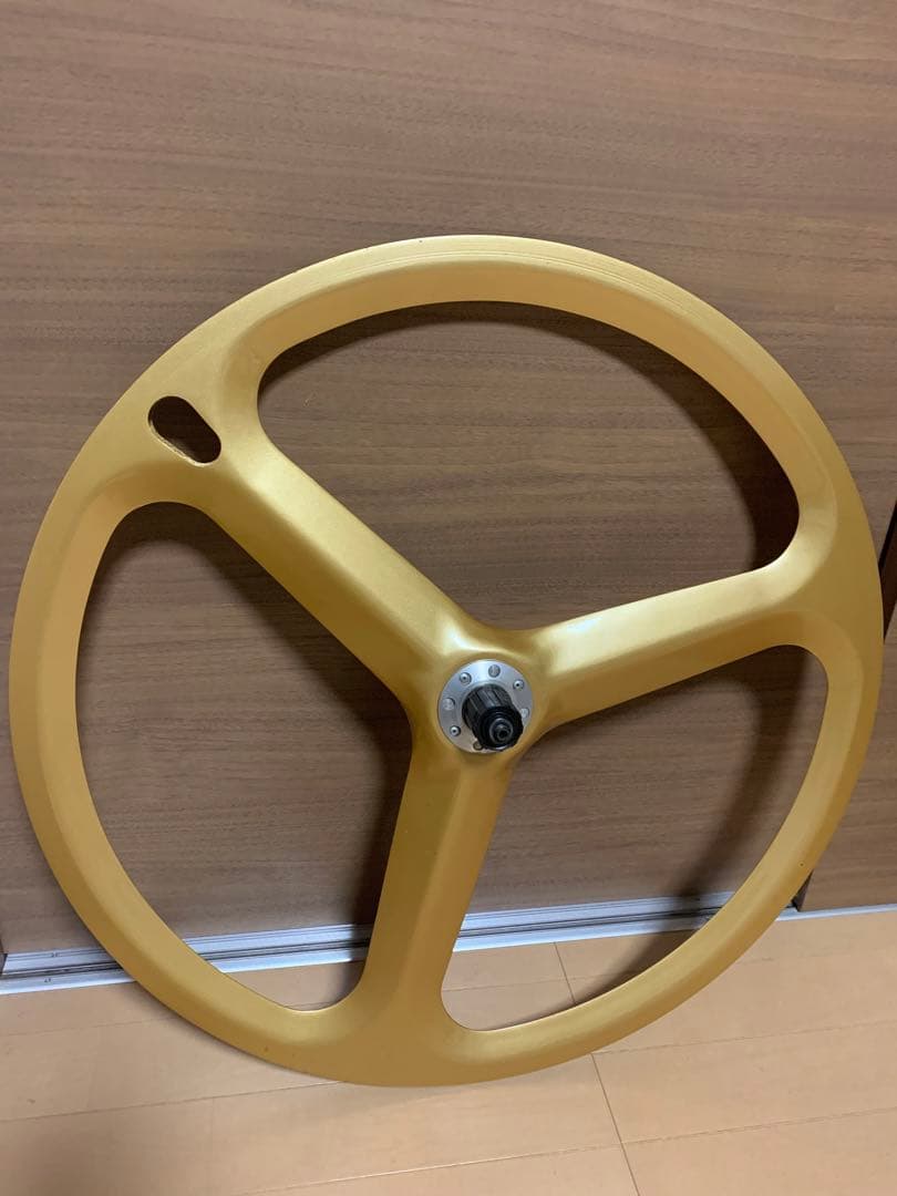 トレカ　バトン700c リアホイールシマノ8-10速用チューブラー用