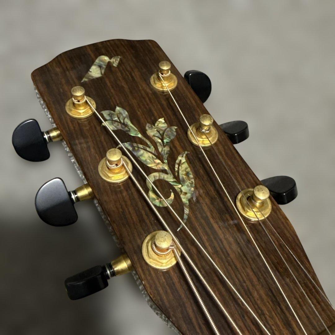 Morris SS-125Rアコースティックギター　ルシアーモデル