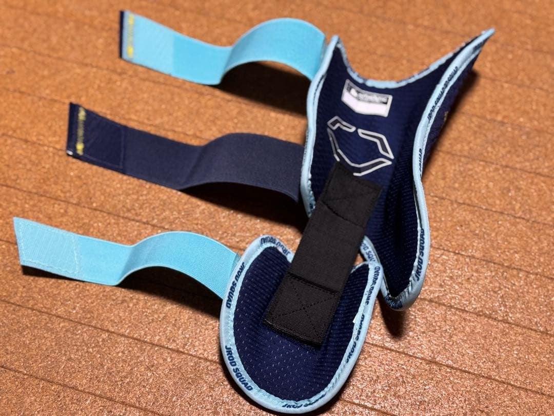 限定　エボシールド　フットガード